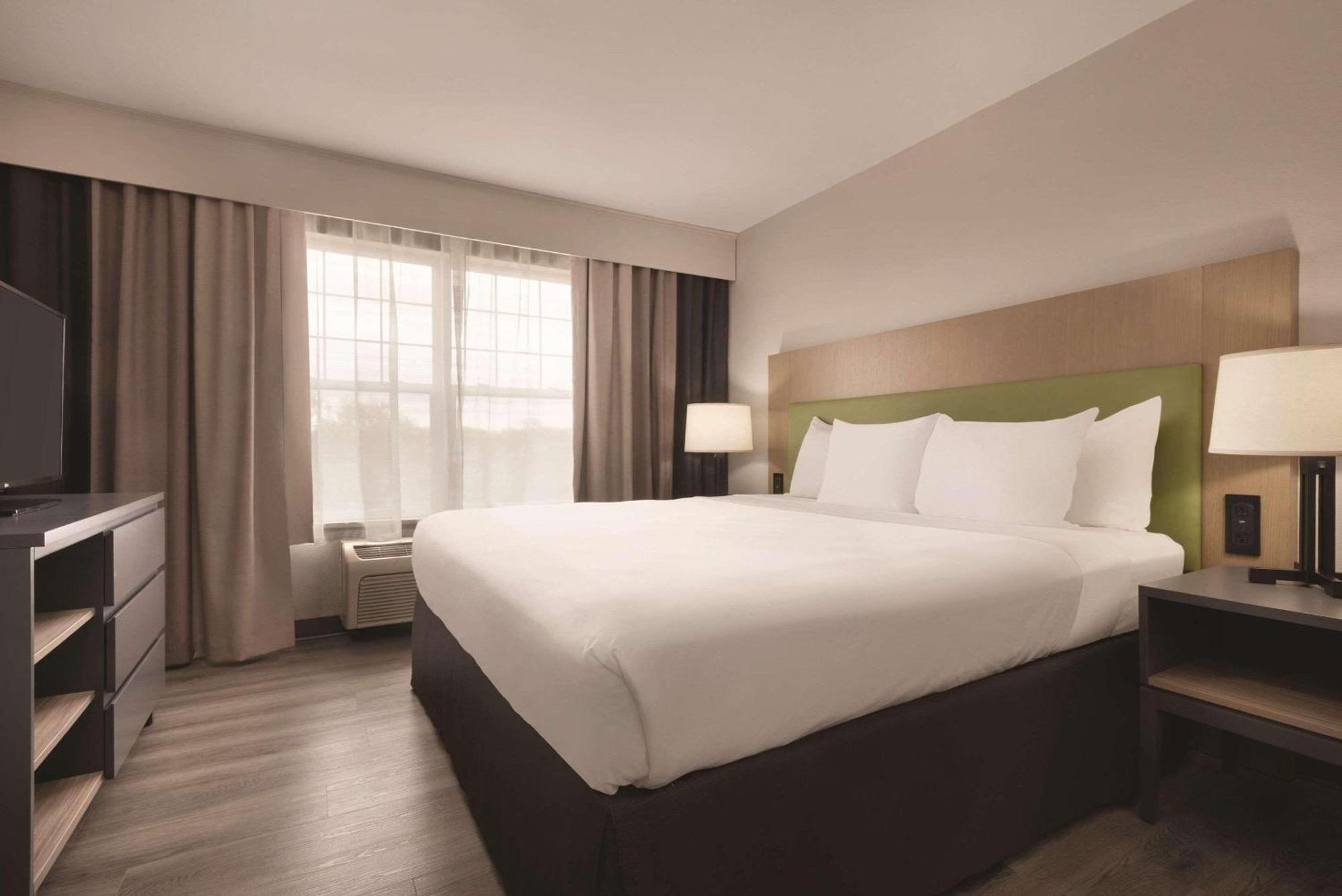Country Inn & Suites By Radisson, Cedar Falls, Ia Екстер'єр фото
