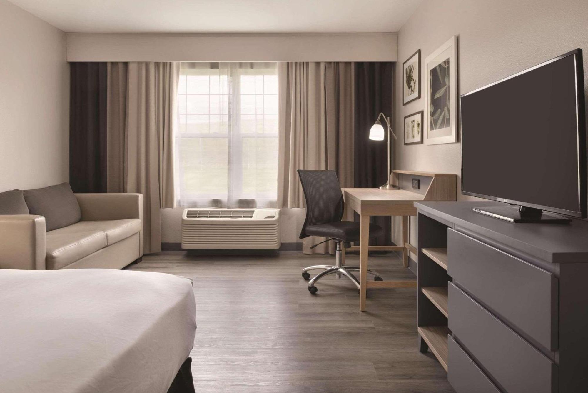 Country Inn & Suites By Radisson, Cedar Falls, Ia Екстер'єр фото